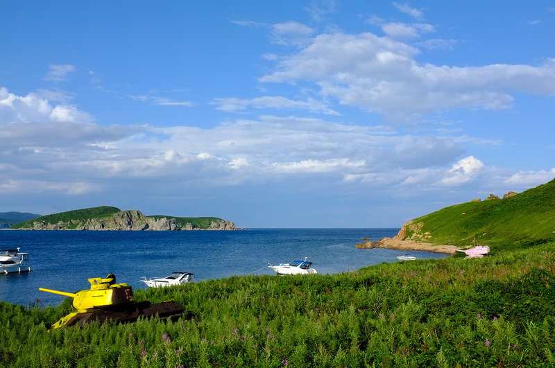 Остров Желтухина. Гламурные танки 