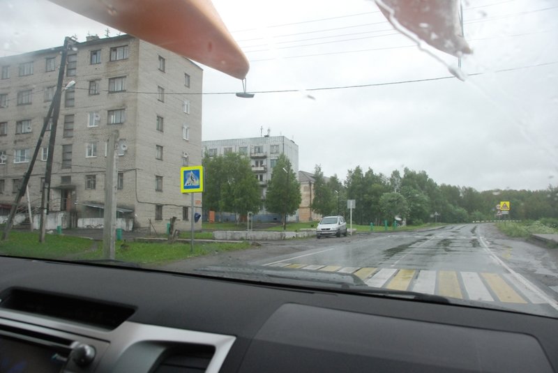 19:14. Мы у разрушенного причала, с которого в коды СЛОНа грузили заключённых на баржи для отправки на Соловки. 19:14. Мы у разрушенного причала, с которого в коды СЛОНа грузили заключённых на баржи для отправки на Соловки.