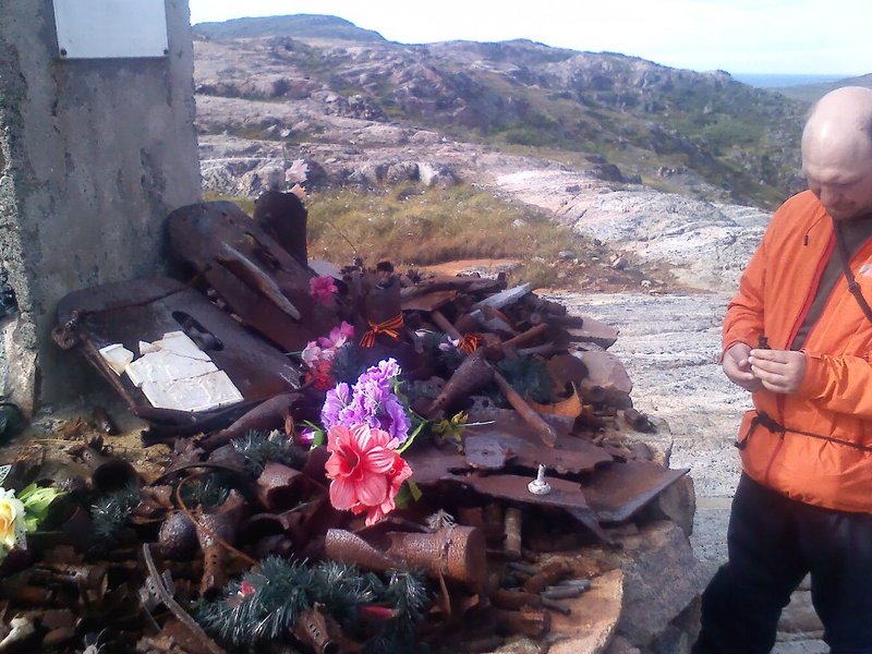 Баренцево море, на морских каяках вокруг полуостровов Средний и Рыбачий. Август 2013.