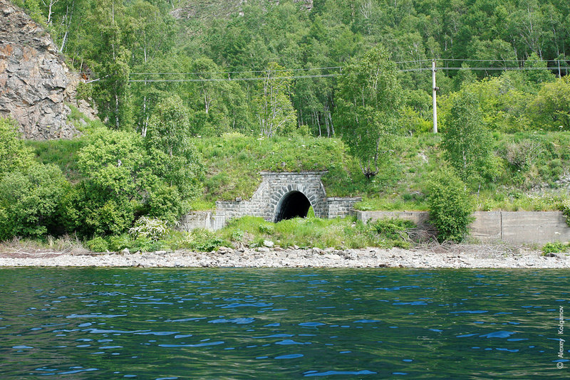 Байкал. Вдоль КБЖД на морском каяке