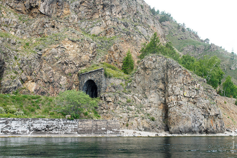 Байкал. Вдоль КБЖД на морском каяке