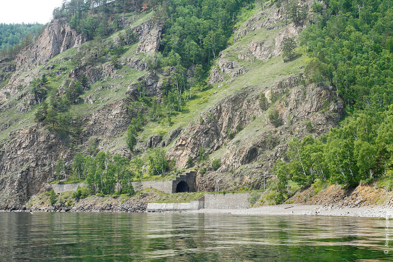 Байкал. Вдоль КБЖД на морском каяке