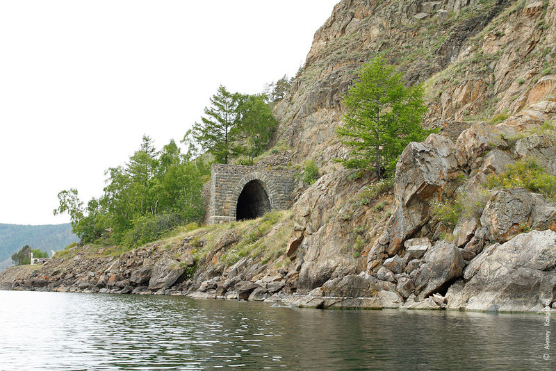 Байкал. Вдоль КБЖД на морском каяке