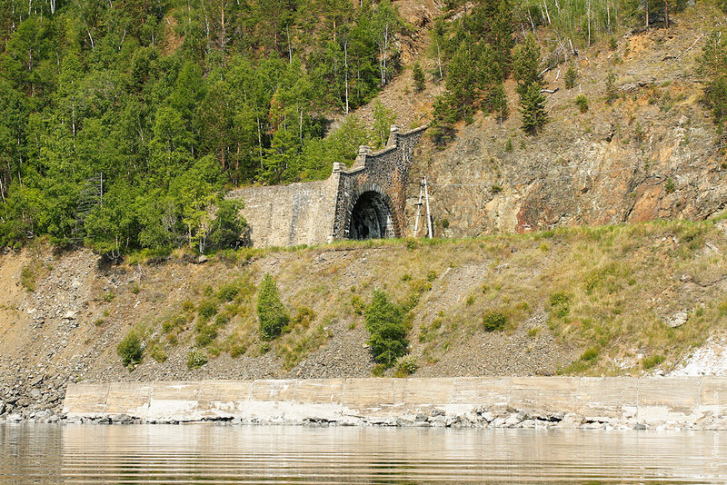 Байкал. Вдоль КБЖД на морском каяке