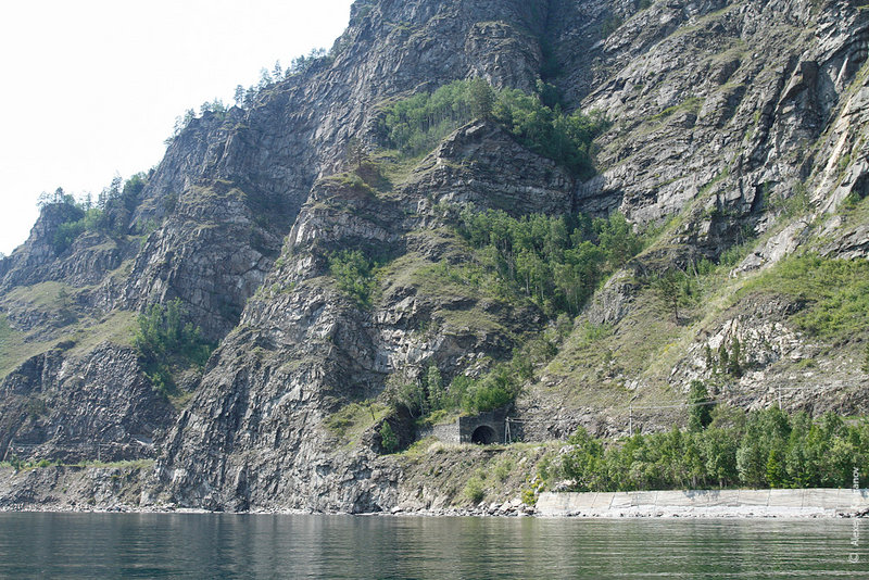 Байкал. Вдоль КБЖД на морском каяке