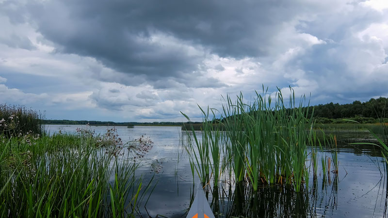 На следующий день
продолжаем движение. Погода, как видим, не особо радует.