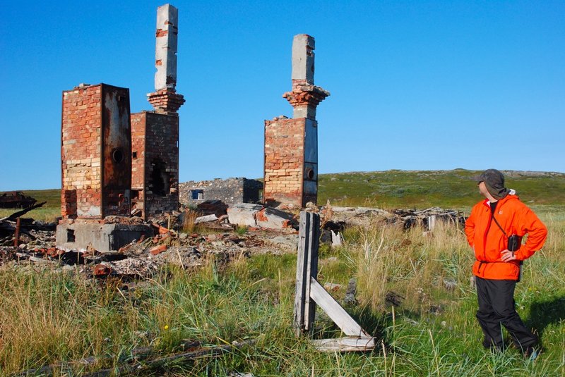 Баренцево море, на морских каяках вокруг полуостровов Средний и Рыбачий. Август 2013.